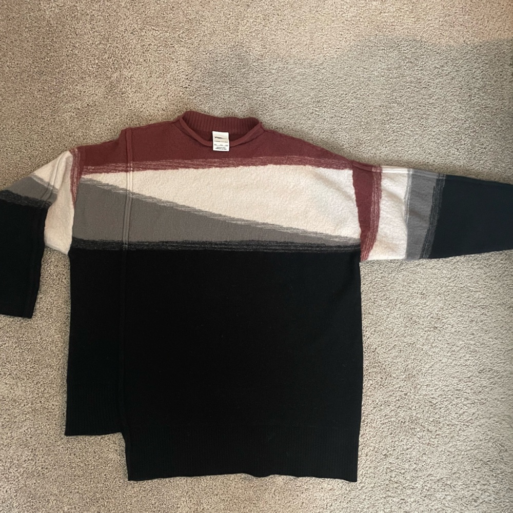 Nike Women’s Yoga Therma- FIT ADV Wool sweater XXL